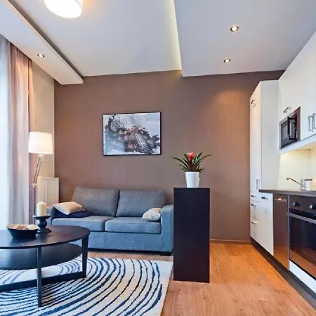 Dom & House - Old Town Tandeta Apartment